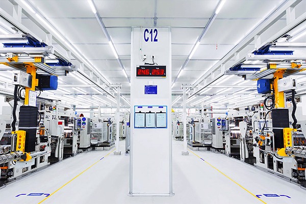上游企业迎来春天！中国电池6巨头2025年产能规划达2870GWh(图1)